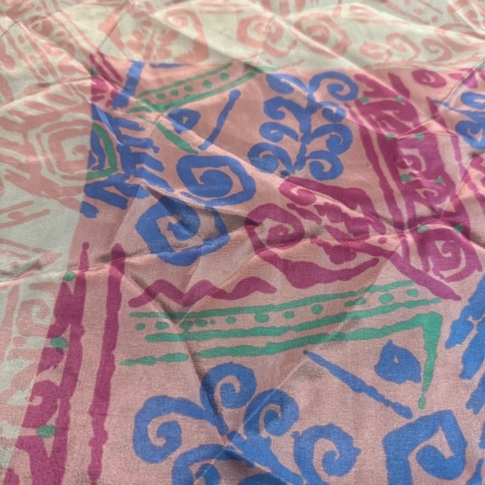 N/A vintage square